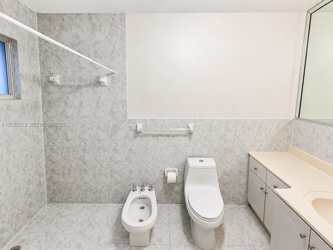 9999 NW 126th Ter , Unit HOUSE, Hialeah Gardens, FL 33018 Photo