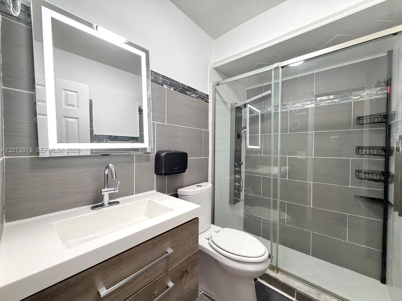 11641 NW 42nd St , Sunrise, FL 33323 Photo