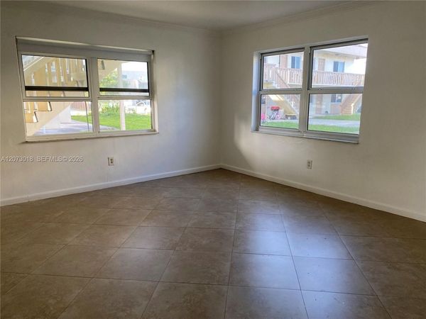 3670 SW 60th Ave , Unit 2, Davie, FL 33314