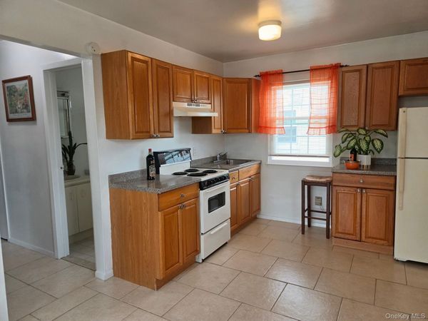 Elmont, NY 11003