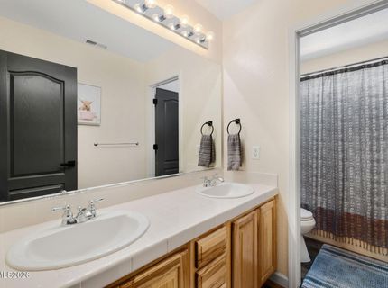 5840 E Hidden Valley Drive, Reno, NV 89502 Photo