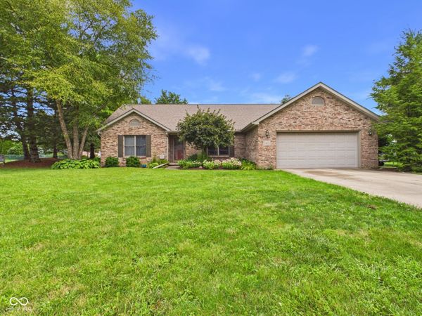 1413 N Fairview Avenue, Alexandria, IN 46001