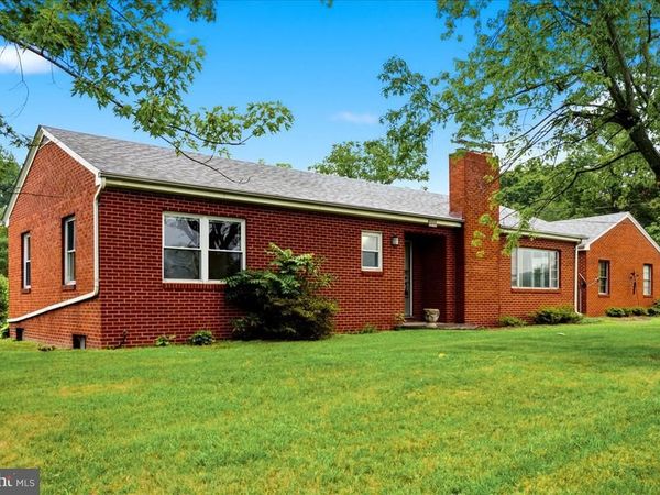 3044 N FREDERICK PIKE, WINCHESTER, VA 22603
