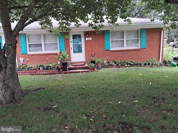 1101 DAVIS STREET, COLONIAL BEACH, VA 22443
