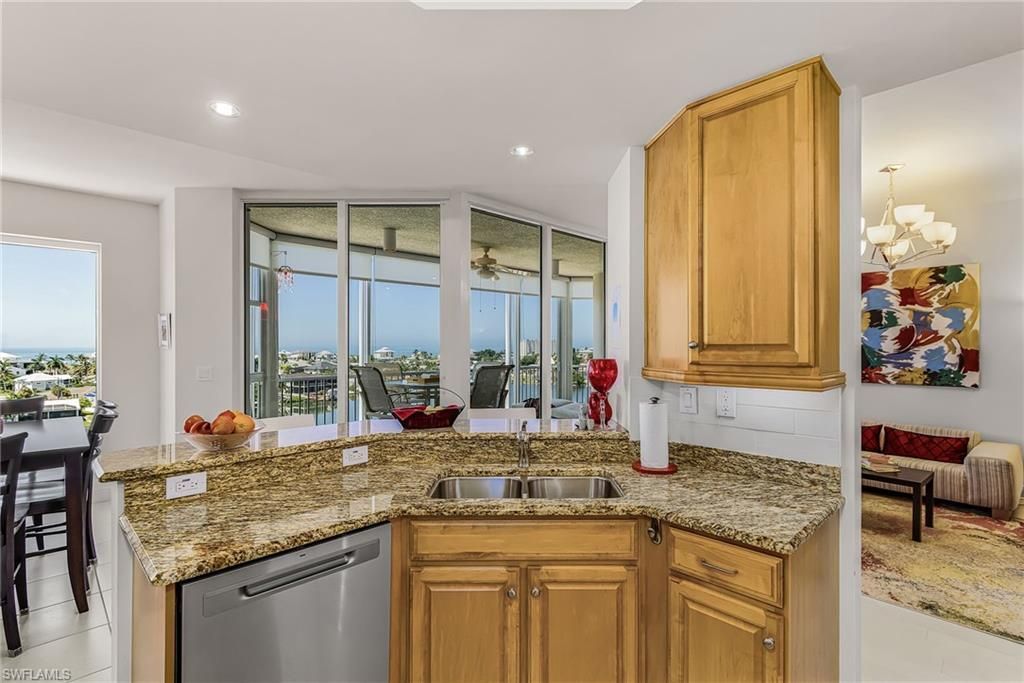 4192 Bay Beach Ln , Unit 872, Fort Myers Beach, FL 33931 Photo
