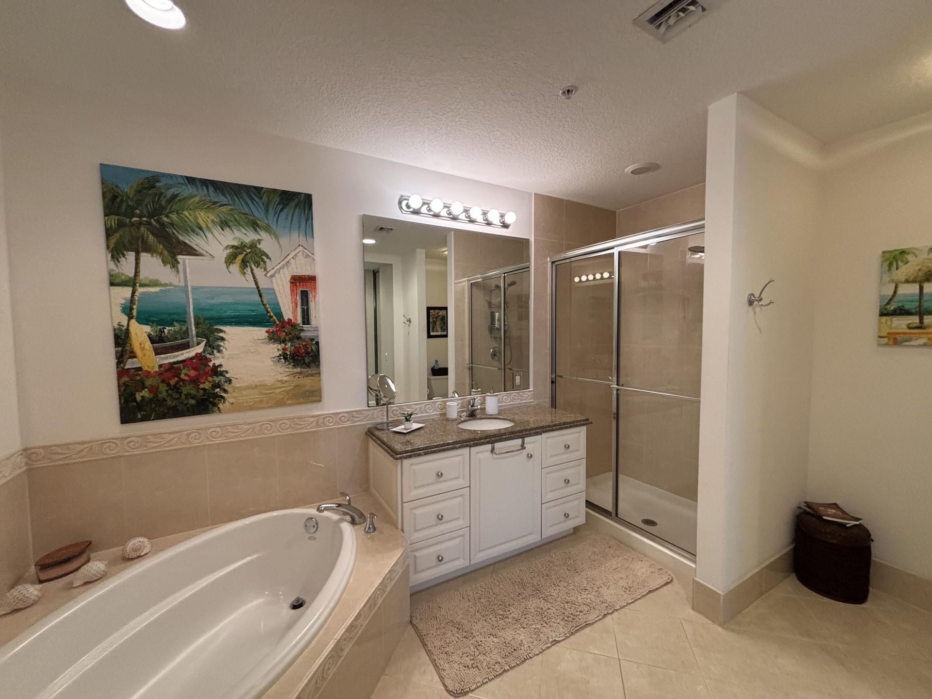 29 Harbour Isle Drive W, Unit 304, Fort Pierce, FL 34949 Photo