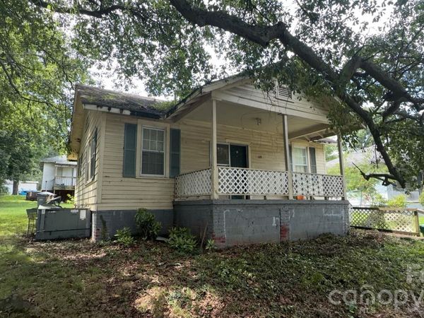109 Dean Street , Gastonia, NC 28052