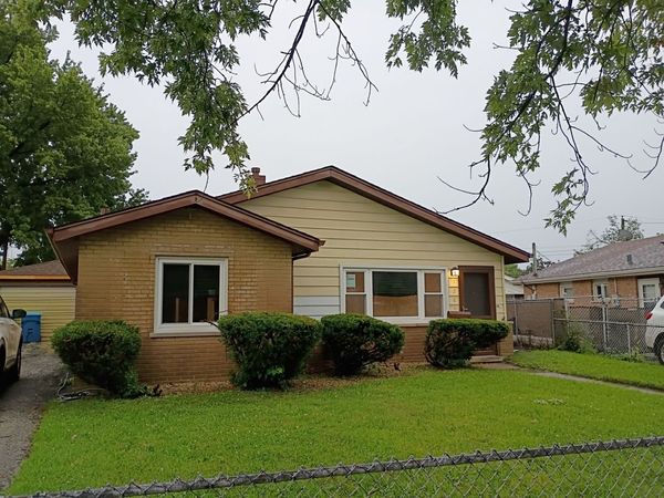 1301 Balmoral Avenue , Calumet City, IL 60409