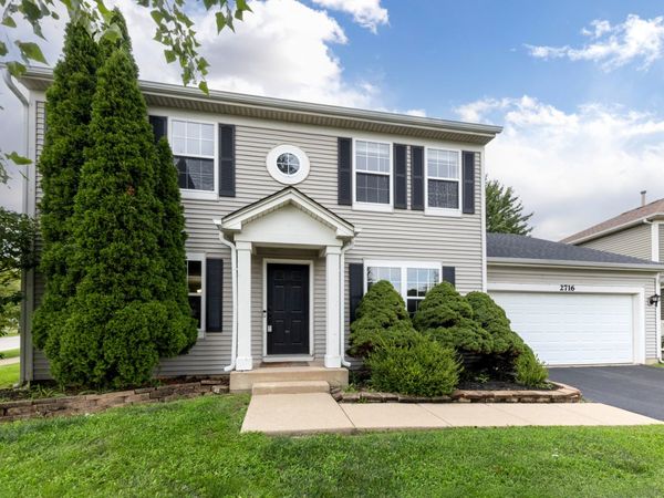2716 Middleton Court , Aurora, IL 60503