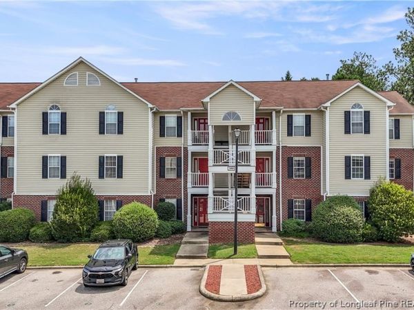 380 Bubble Creek Court, Unit 4, Fayetteville, NC 28311