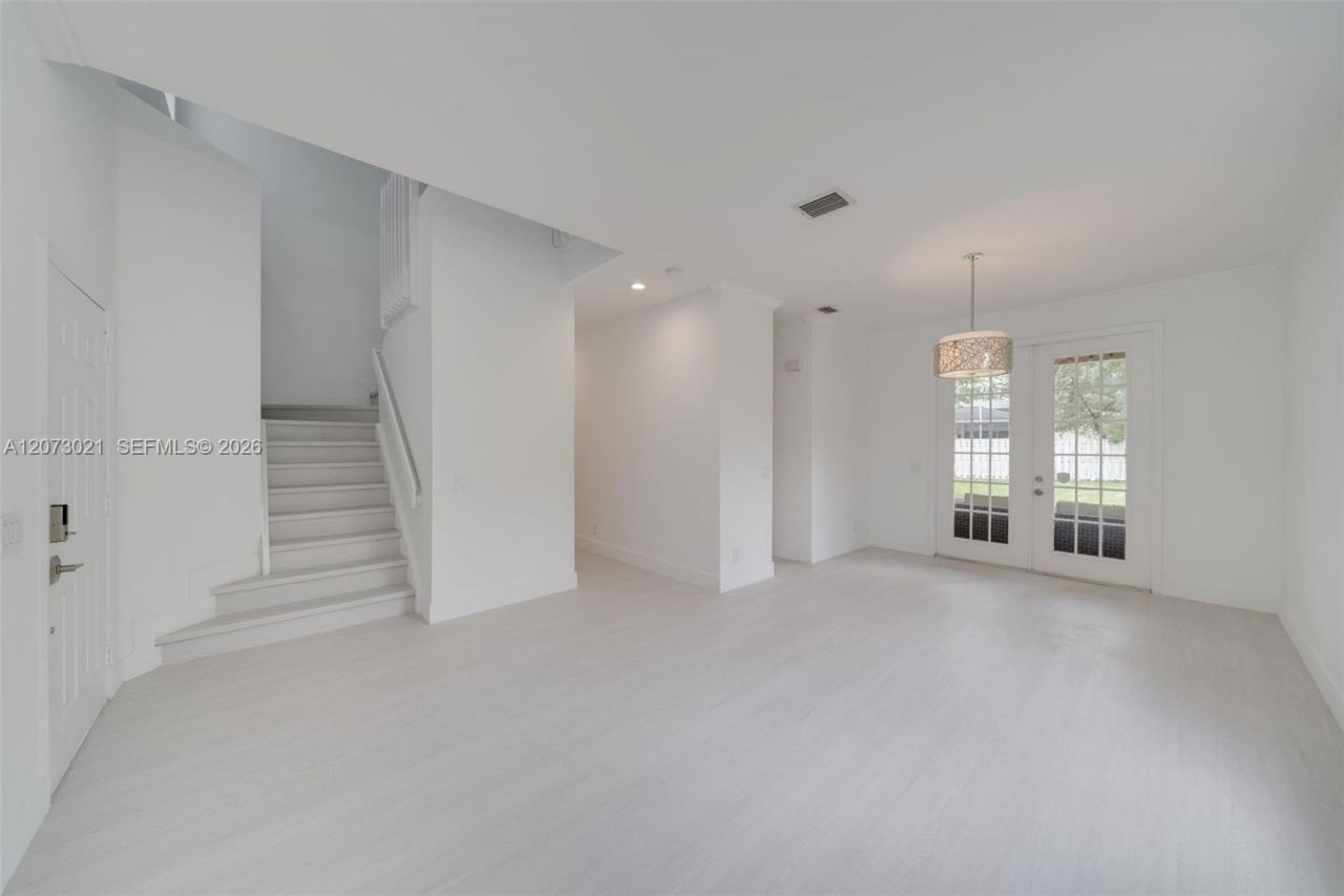 720 Falling Water Rd , Unit 720, Weston, FL 33326 Photo