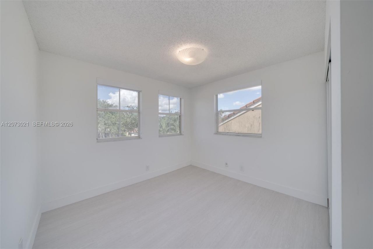 720 Falling Water Rd , Unit 720, Weston, FL 33326 Photo