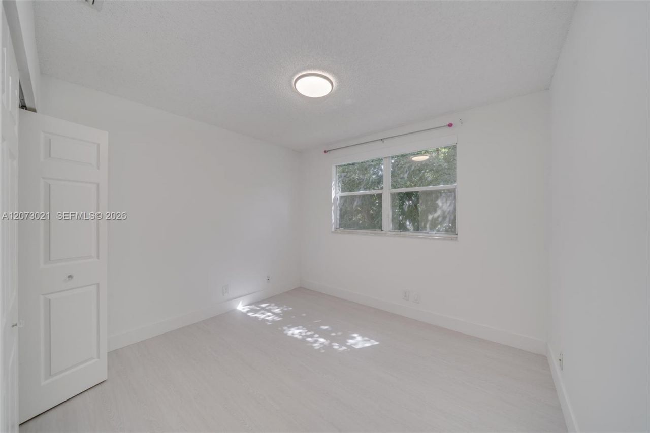 720 Falling Water Rd , Unit 720, Weston, FL 33326 Photo