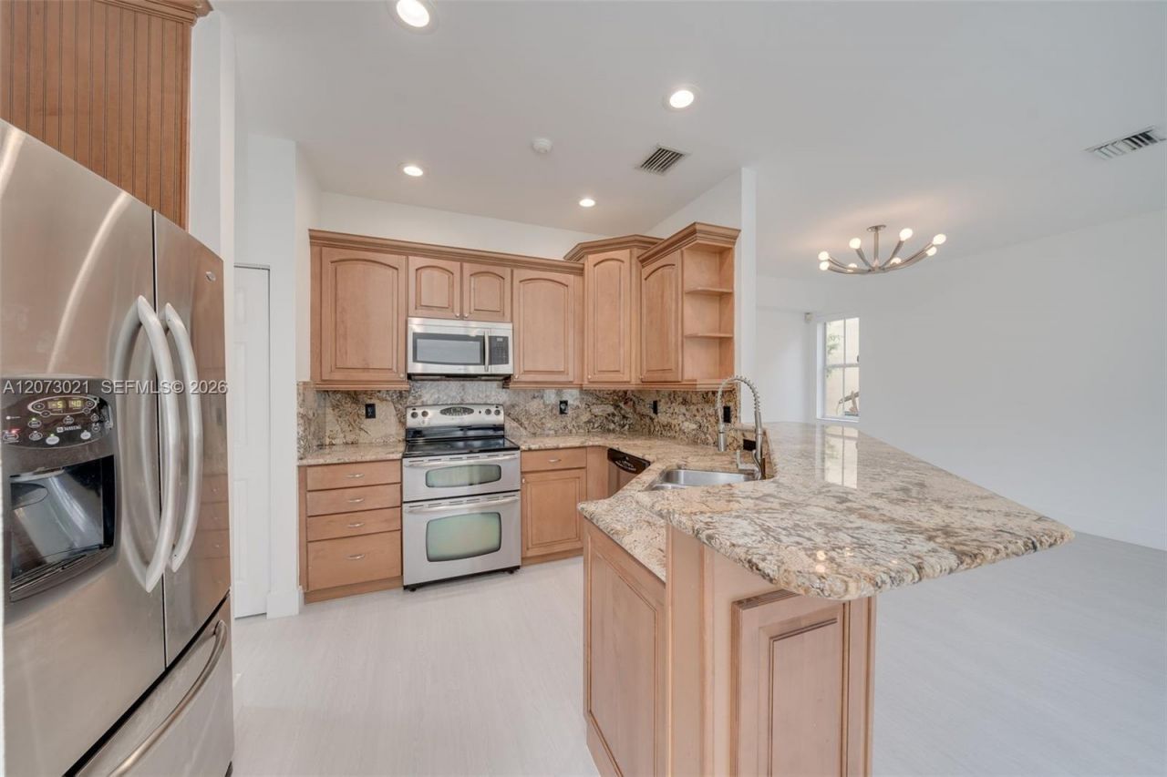 720 Falling Water Rd , Unit 720, Weston, FL 33326 Photo