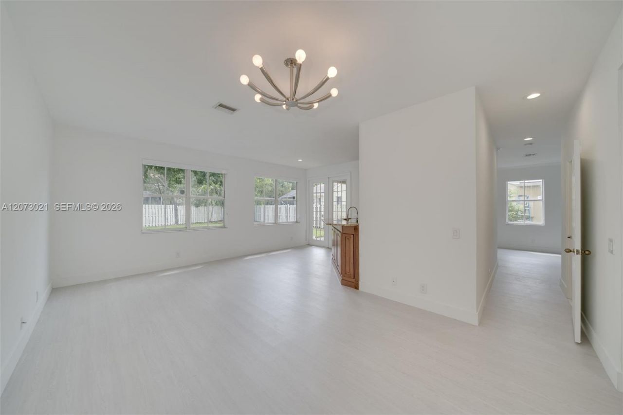 720 Falling Water Rd , Unit 720, Weston, FL 33326 Photo