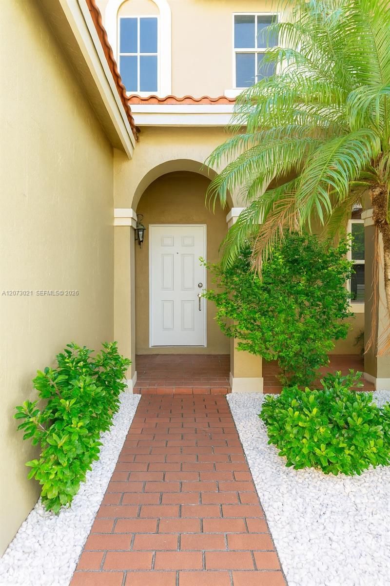 720 Falling Water Rd , Unit 720, Weston, FL 33326 Photo