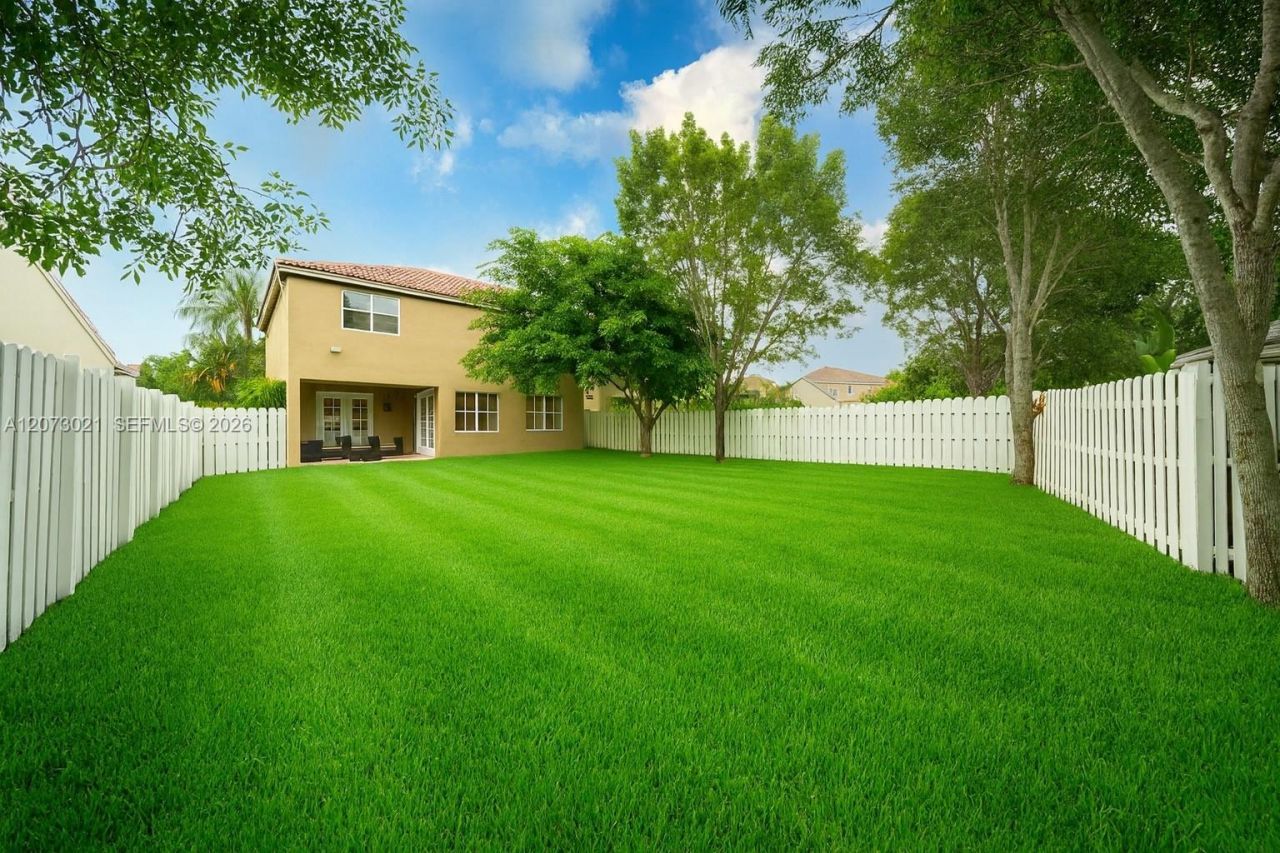 720 Falling Water Rd , Unit 720, Weston, FL 33326 Photo