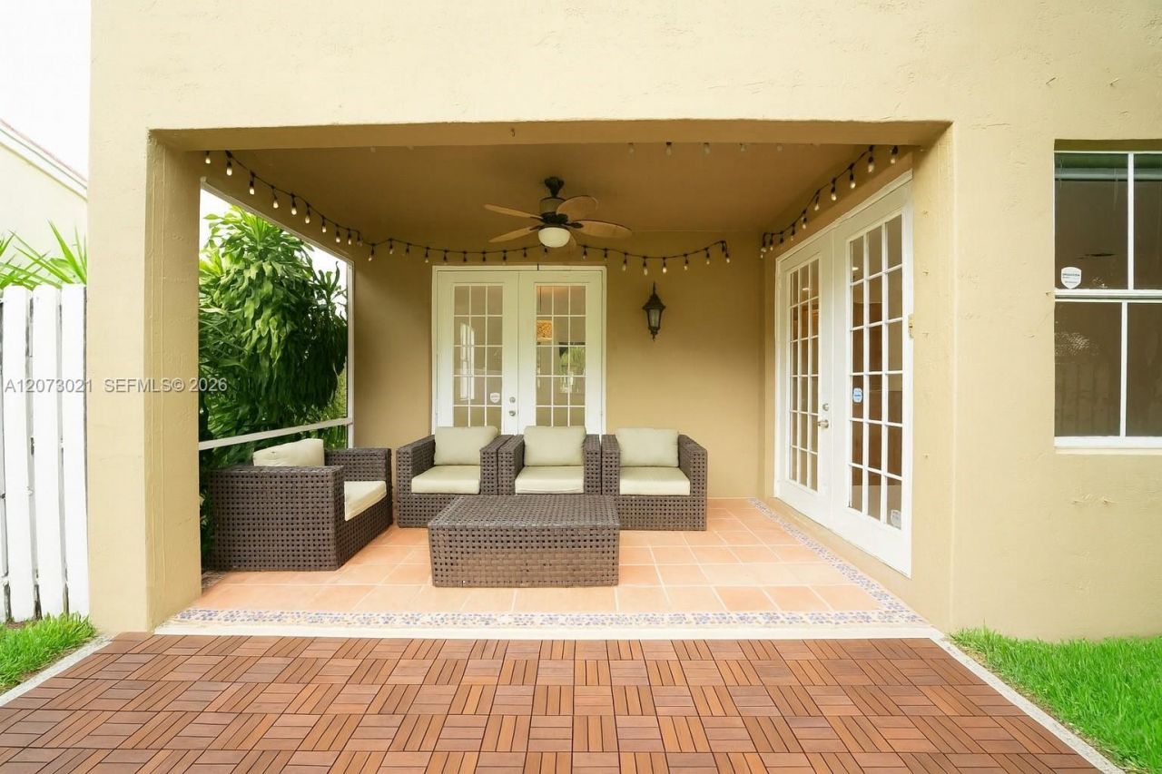 720 Falling Water Rd , Unit 720, Weston, FL 33326 Photo