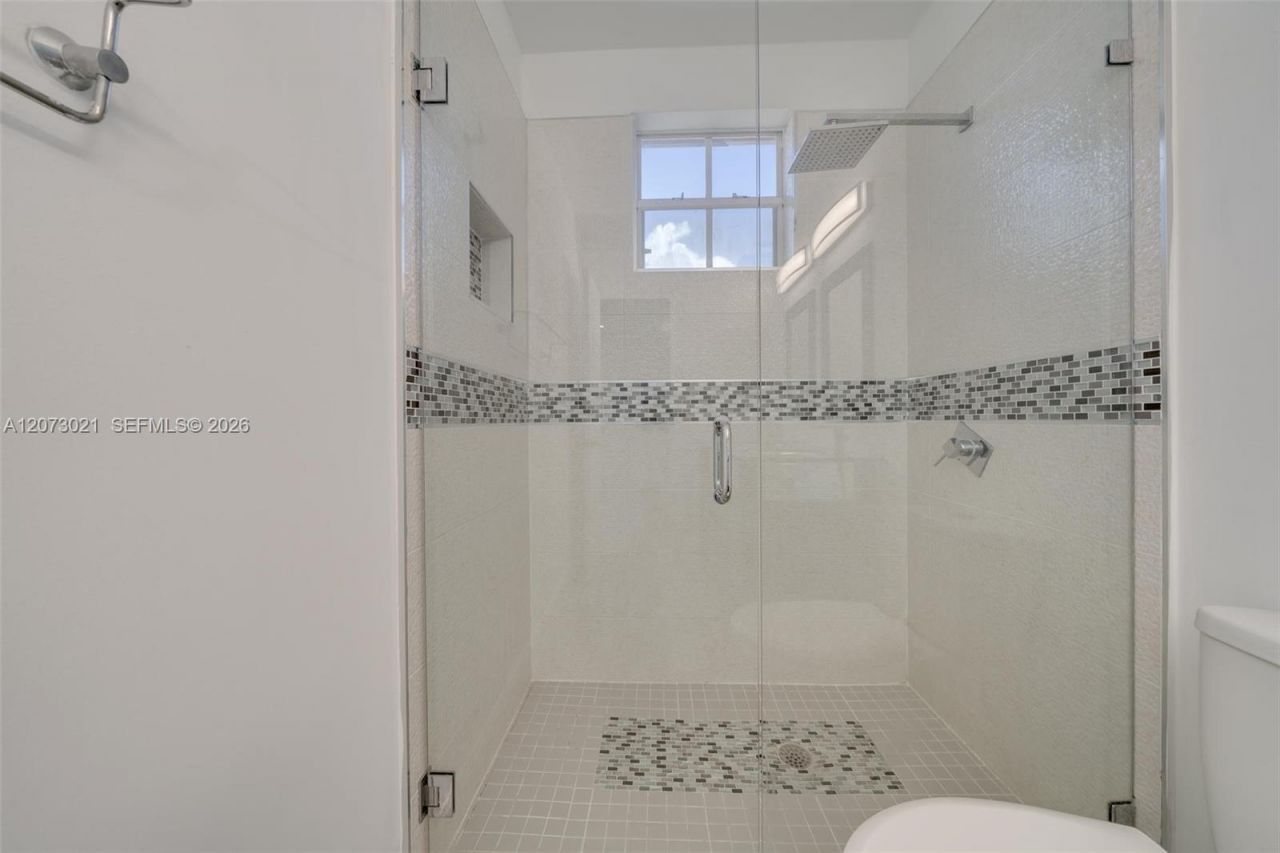720 Falling Water Rd , Unit 720, Weston, FL 33326 Photo