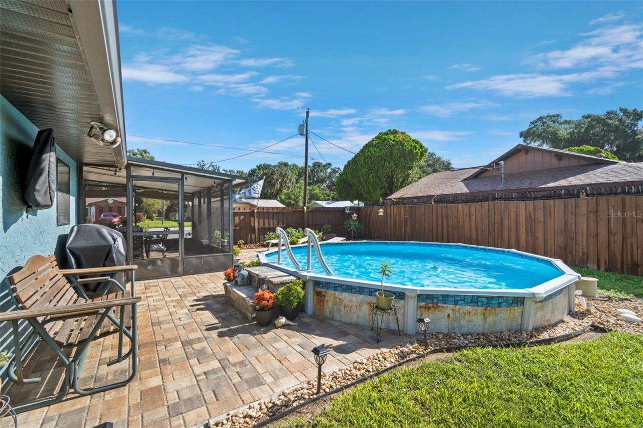 1351 Cr 482n, Lake Panasoffkee, FL 33538 Photo