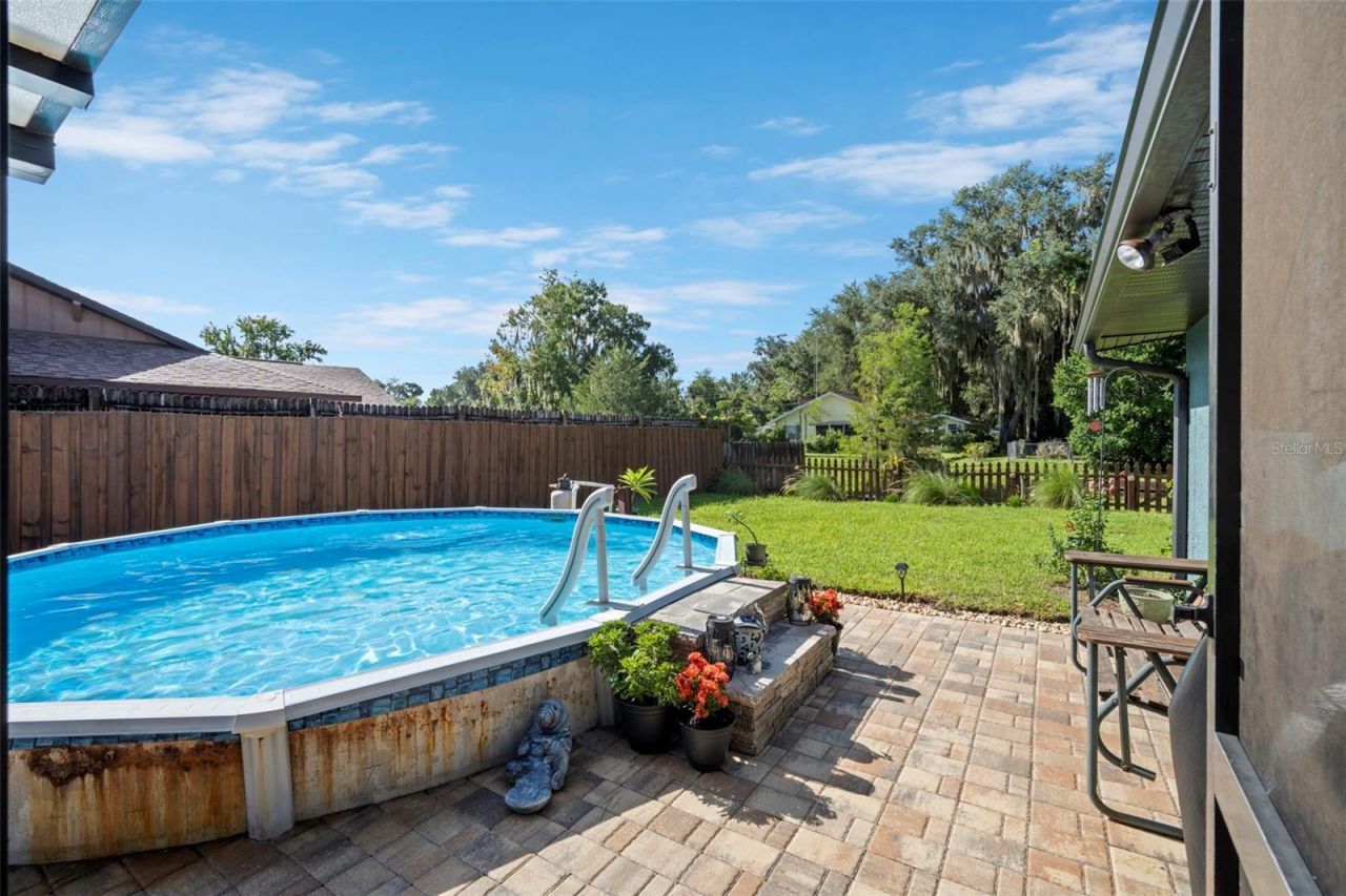 1351 Cr 482n, Lake Panasoffkee, FL 33538 Photo
