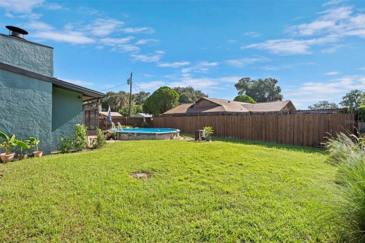 1351 Cr 482n, Lake Panasoffkee, FL 33538 Photo