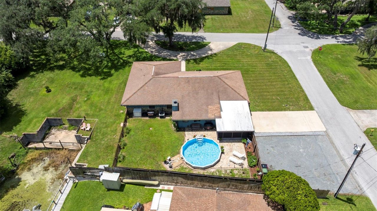 1351 Cr 482n, Lake Panasoffkee, FL 33538 Photo