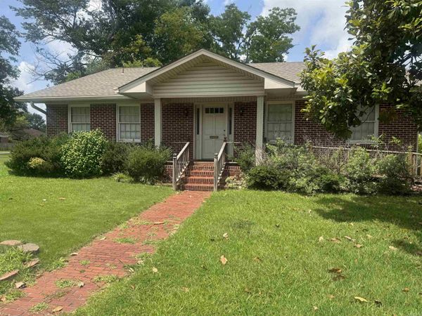1616 cherry Street, Pine Bluff, AR 71601