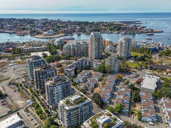 455 Sitkum Rd, Unit #209, Victoria, BC V9A 7N9