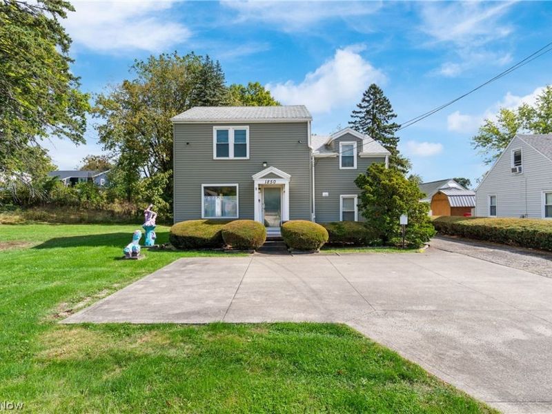1850 Whipple Avenue NW, Canton, OH 44708 Photo 3
