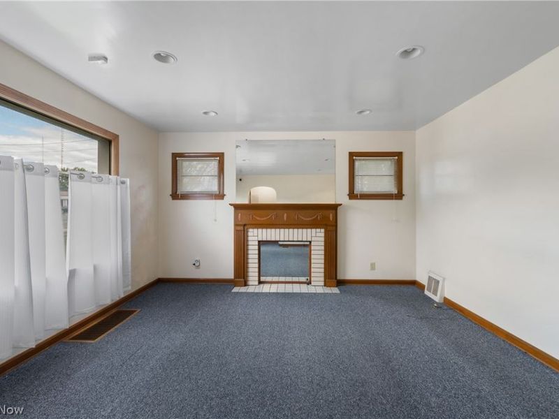 1850 Whipple Avenue NW, Canton, OH 44708 Photo 6