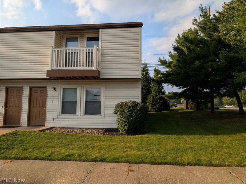 1511 Whitehall Boulevard, Kent, OH 44240 Photo 2