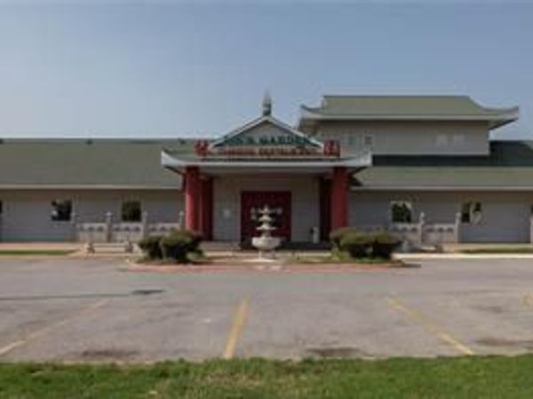 2101 SE Walton Boulevard , Bentonville, AR 72712
