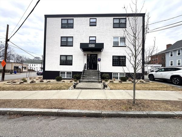 1080 Mass Ave, Unit 16, Arlington, MA 02476