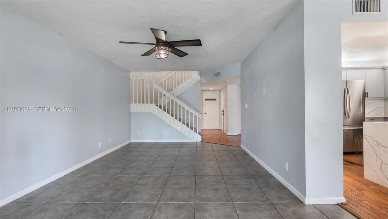 11112 N Harmony Lake Cir, Davie, FL 33324 Photo