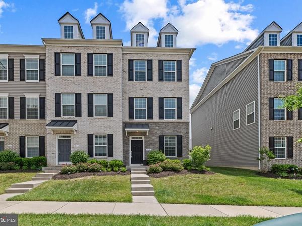 9114 FOX STREAM WAY , UPPER MARLBORO, MD 20772