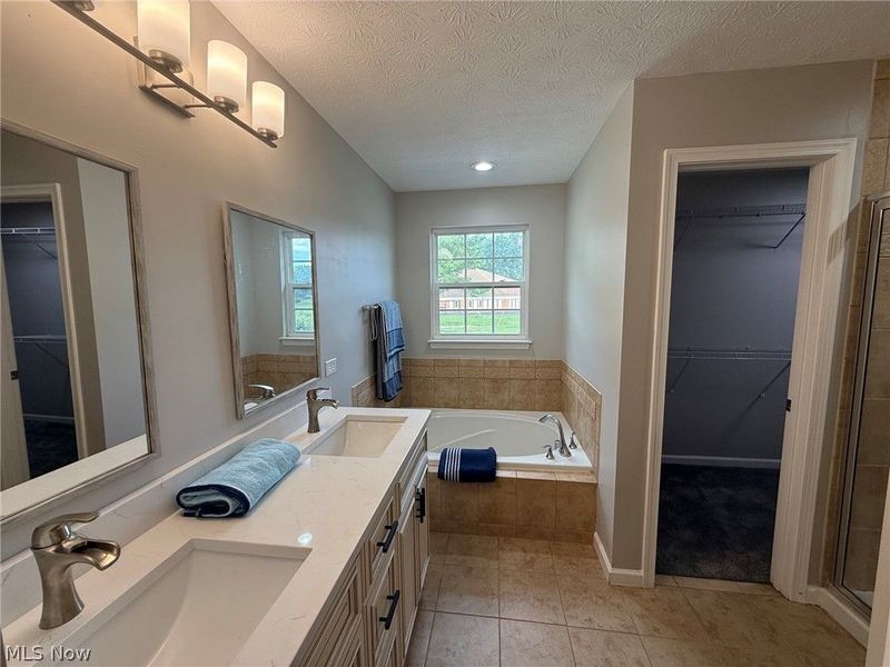 6572 Birchbark Avenue NE, Canton, OH 44721 Photo 17