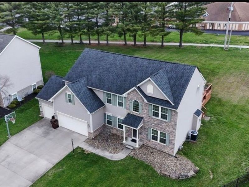 6572 Birchbark Avenue NE, Canton, OH 44721 Photo 2
