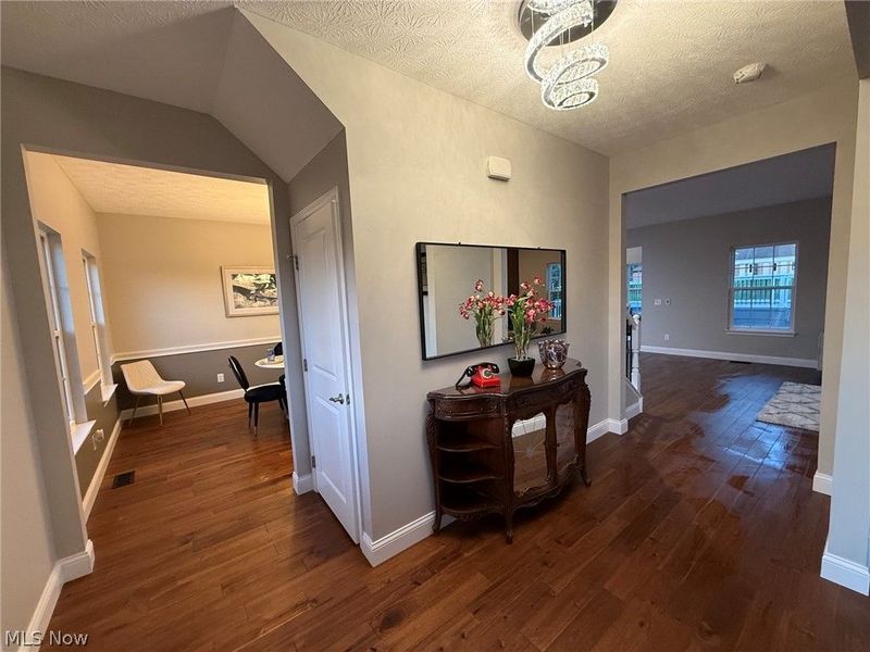 6572 Birchbark Avenue NE, Canton, OH 44721 Photo 8