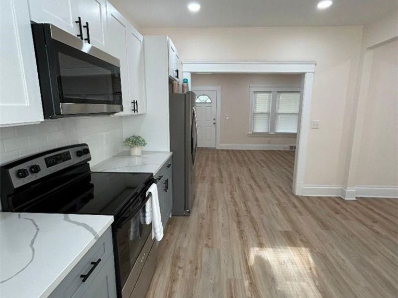 3279 W 97 Street, Cleveland, OH 44102 Photo 10