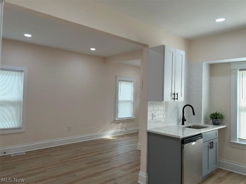 3279 W 97 Street, Cleveland, OH 44102 Photo 13