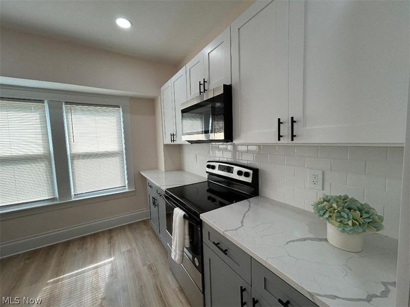 3279 W 97 Street, Cleveland, OH 44102 Photo 8