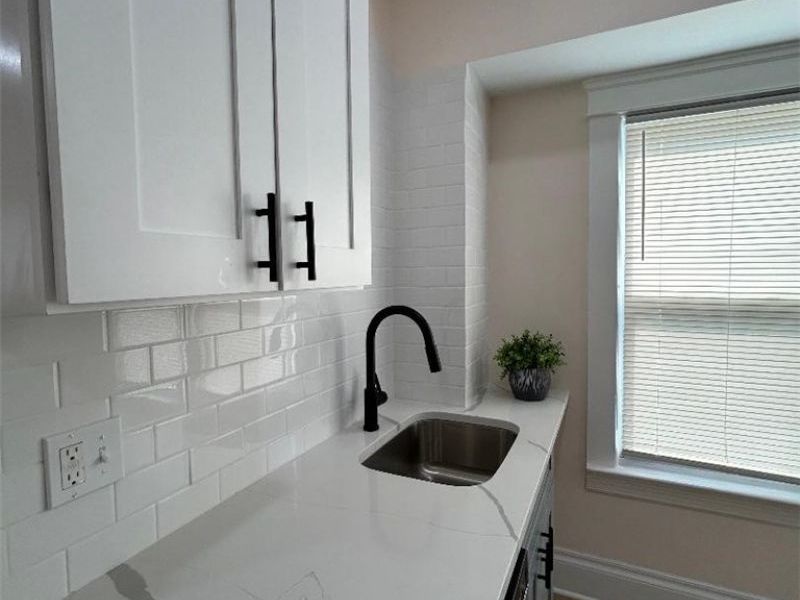 3279 W 97 Street, Cleveland, OH 44102 Photo 9