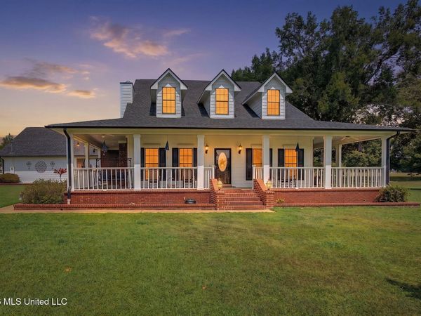 3180 Dean Road, Nesbit, MS 38651