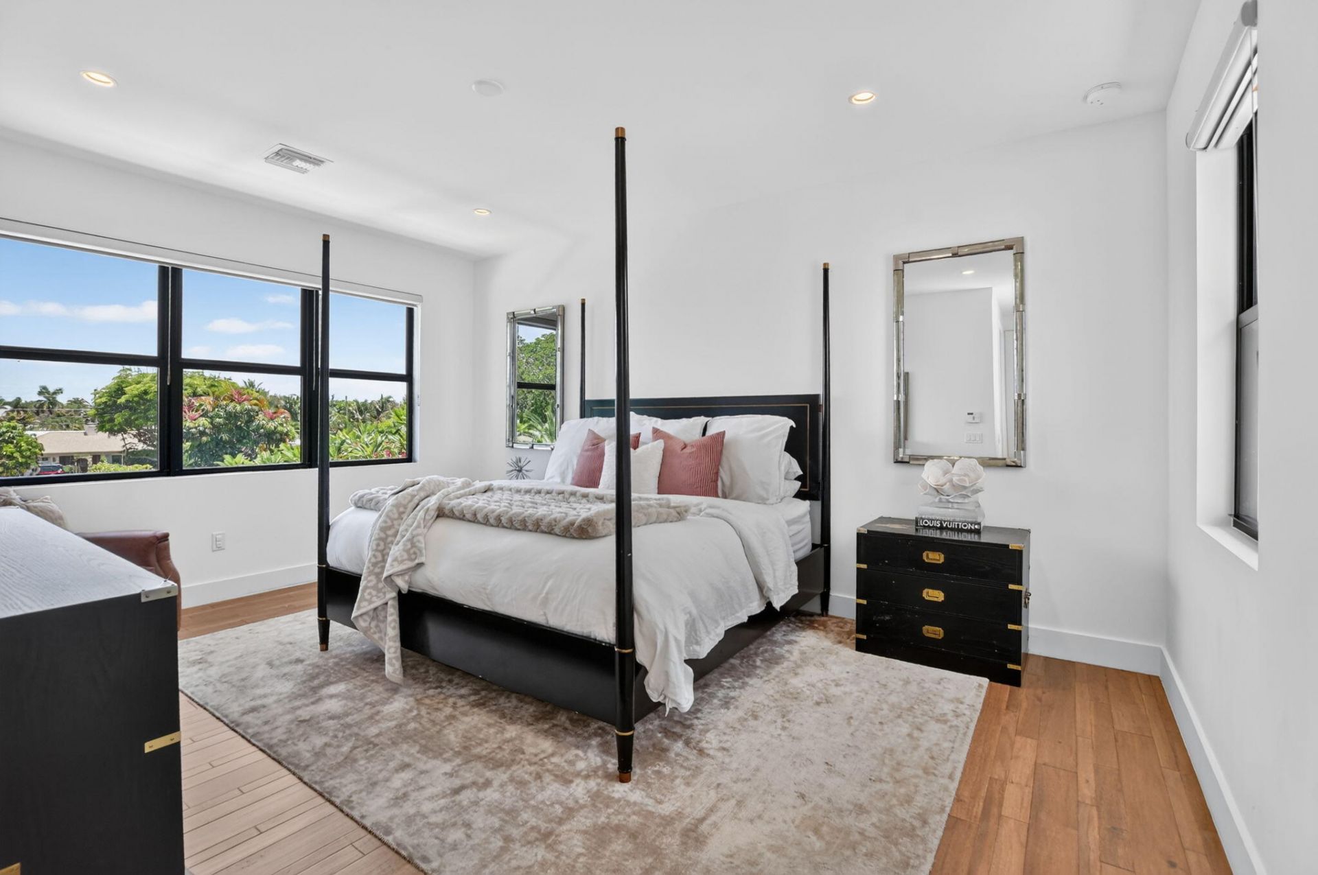 512 Lake Drive, Delray Beach, FL 33444 Photo