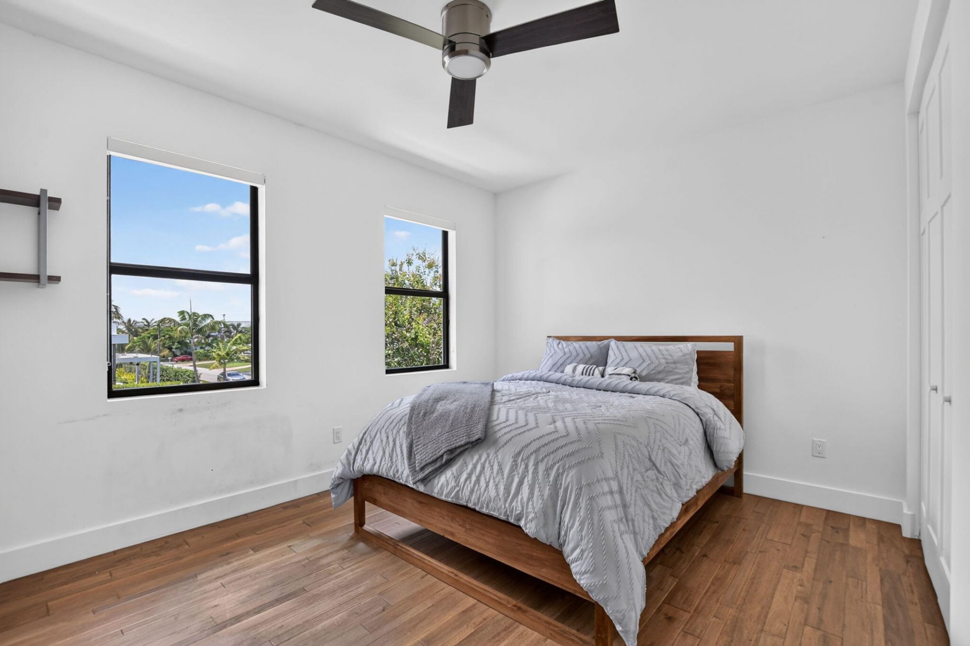 512 Lake Drive, Delray Beach, FL 33444 Photo