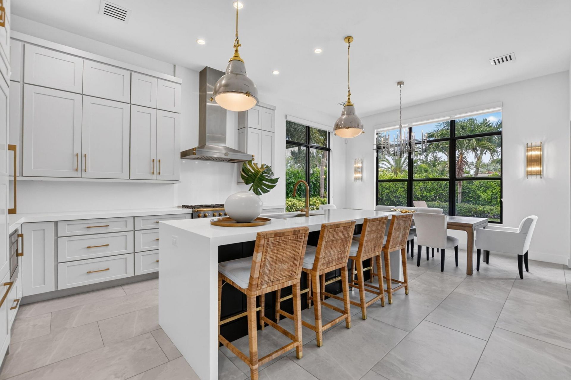512 Lake Drive, Delray Beach, FL 33444 Photo