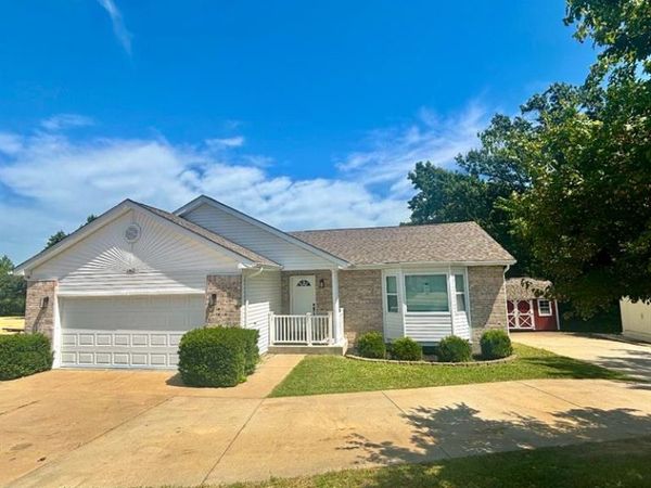 1562 Scenic Drive , Herculaneum, MO 63048