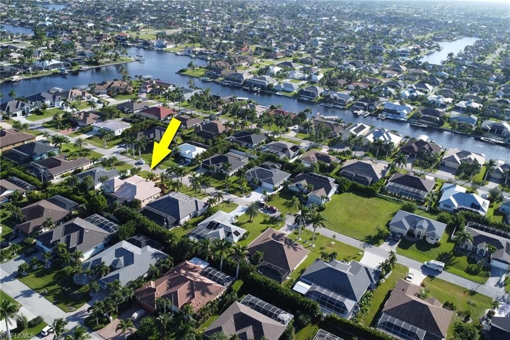 4918 SW 27th Ave, Cape Coral, FL 33914 Photo