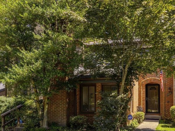 5723 WATERS EDGE LANDING COURT, BURKE, VA 22015